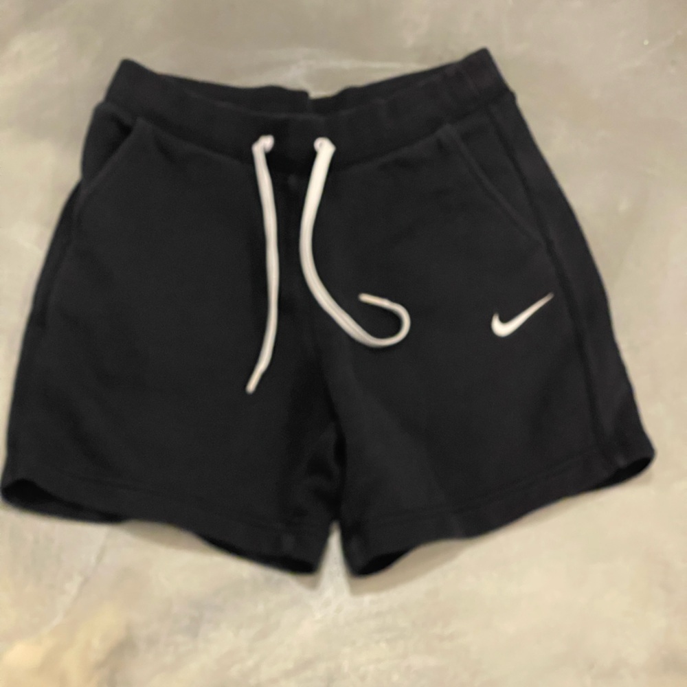 Nike Women's Black Athletic Shorts Size XS Sweatpant Material